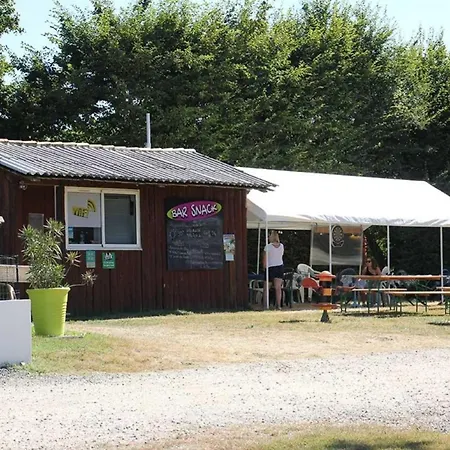 Kamp alanı Mobil Spacieux Avec Terrasse Pour 8 Personnes - Api-1-52-1358 Commequiers